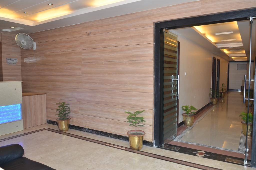 Divine Destination Hotel Varanasi Luaran gambar