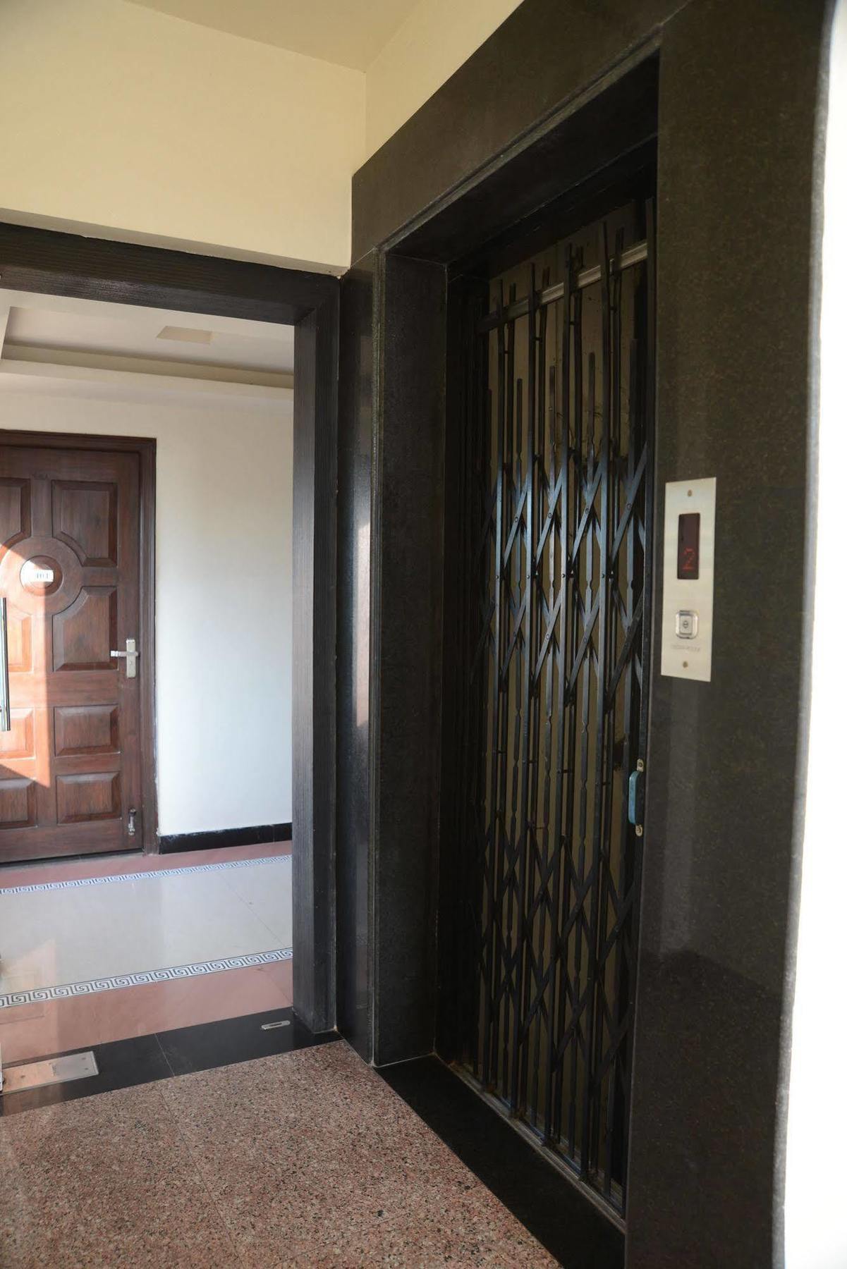 Divine Destination Hotel Varanasi Luaran gambar