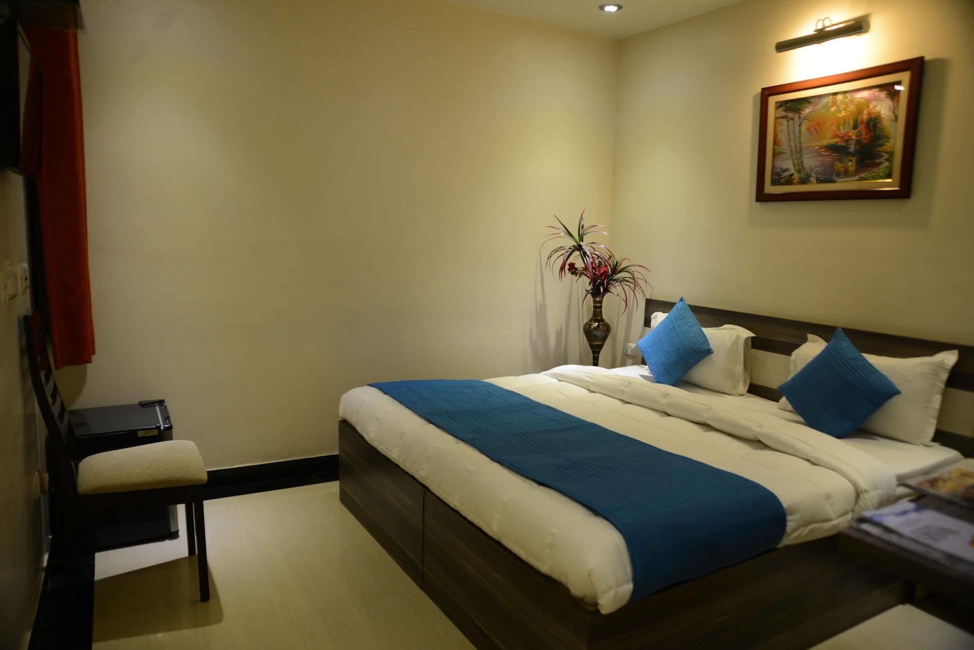 Divine Destination Hotel Varanasi Luaran gambar